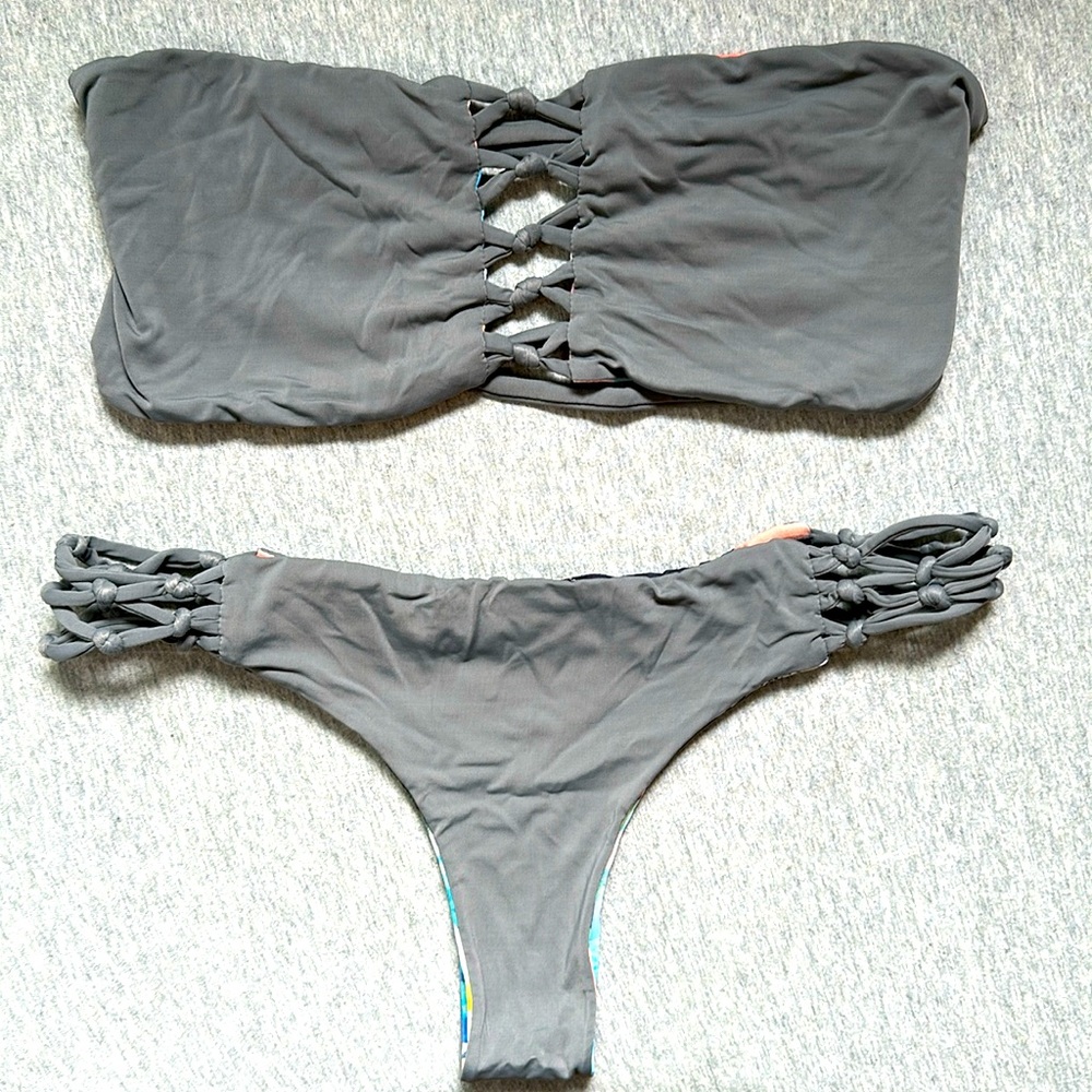 San Lorenzo braided reversible thong set